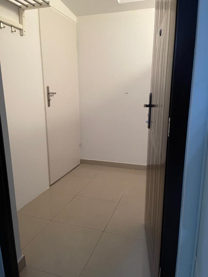 Apartament Rodzinny Ostrowiec Sw Ostrowiec Swietokrzyski Bagian luar foto